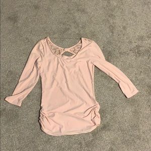 Blush colored 3/4 length sleeved t-shirt